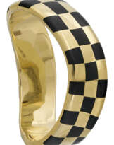 NO RESERVE | ANGELA CUMMINGS BLACK JADE AND GOLD BANGLE BRACELET