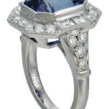 NO RESERVE | COLOR-CHANGE SAPPHIRE AND DIAMOND RING - фото 3