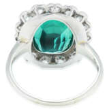 EMERALD AND DIAMOND RING - photo 4