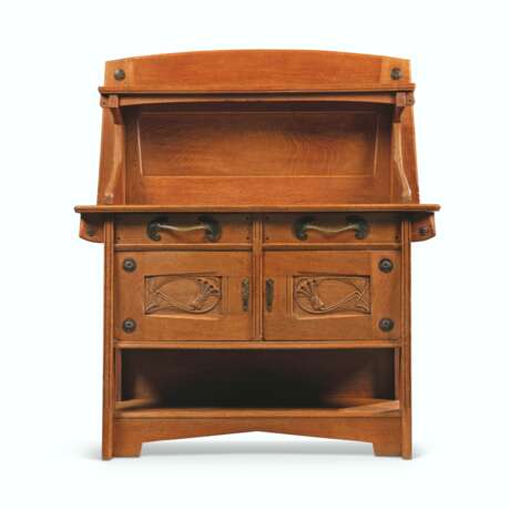 AN ART NOUVEAU BRASS AND PATINATED-BRONZE-MOUNTED OAK SIDEBOARD - фото 1