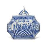 A DUTCH DELFT BLUE AND WHITE DATED AND INITIALED `GENRE` PLAQUE - фото 1