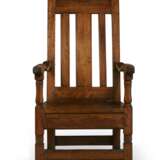 A WILLIAM AND MARY JOINED WALNUT ARMCHAIR - photo 1
