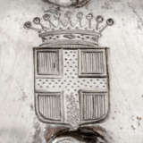 Paar prunkvolle Silber-Girandolen mit dem Wappen der Grafen von Linden - photo 2