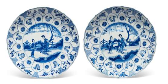 A PAIR OF CHINESE PORCELAIN BLUE AND WHITE MOLDED DISHES - photo 1