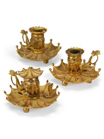 A GROUP OF THREE LOUIS-PHILIPPE ORMOLU DESK ACCESSORIES - фото 1