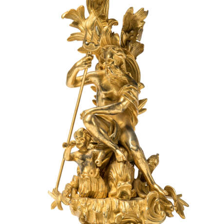 A PAIR OF FRENCH ORMOLU FIGURAL SEVEN-LIGHT CANDELABRA - photo 5