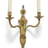 A PAIR OF ORMOLU THREE-BRANCH WALL-LIGHTS AND A SET OF FOUR TWIN-BRANCH WALL-LIGHTS - фото 1