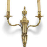 A PAIR OF ORMOLU THREE-BRANCH WALL-LIGHTS AND A SET OF FOUR TWIN-BRANCH WALL-LIGHTS - фото 3