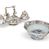 A LOUIS XV SILVER-MOUNTED JAPANESE IMARI BOWL AND A SILVER-GILT MOUNTED INKSTAND - фото 1