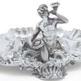 A WILLIAM IV SILVER INKSTAND - photo 2