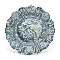 A SAVONA MAIOLICA BLUE AND WHITE CHARGER