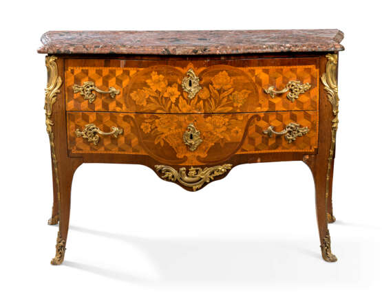 A LOUIS XV ORMOLU-MOUNTED TULIPWOOD, AMARANTH AND FRUITWOOD MARQUETRY AND PARQUETRY COMMODE - photo 1