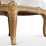 A PAIR OF LATE LOUIS XV GILTWOOD FAUTEUILS - photo 5