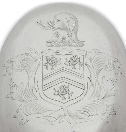 A WILLIAM AND MARY SILVER BASTING SPOON - фото 2