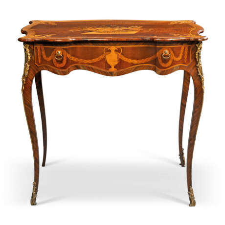 A GEORGE III ORMOLU-MOUNTED HAREWOOD, INDIAN ROSEWOOD, SATINWOOD AND FRUITWOOD MARQUETRY DRESSING-TABLE - фото 1