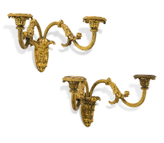 A PAIR OF LOUIS XVI ORMOLU TWO-BRANCH WALL-LIGHTS - фото 4