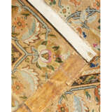 A LARGE AXMINSTER CARPET - photo 5