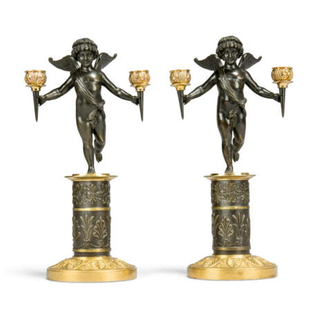 A PAIR OF EMPIRE GILT AND PATINATED BRONZE TWIN-LIGHT CANDELABRA - фото 2
