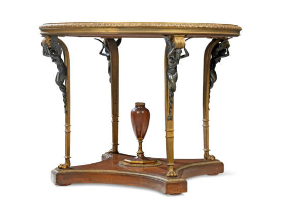 A LOUIS XVI GILT AND PATINATED-BRONZE AND MAHOGANY CENTRE TABLE - фото 2