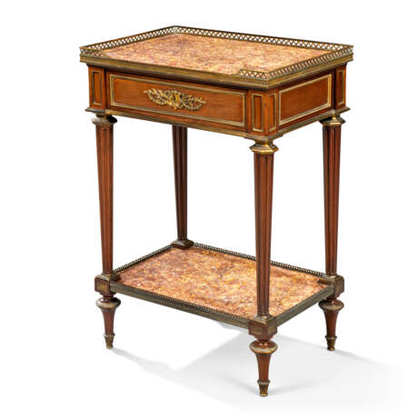 A FRENCH ORMOLU-MOUNTED MAHOGANY OCCASIONAL TABLE - photo 1