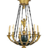 A CHARLES X ORMOLU AND PATINATED-BRONZE TWELVE-BRANCH CHANDELIER - Foto 2