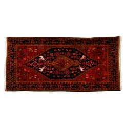 Orientteppich. IRAN, 20. Jahrhundert, 225x128 cm