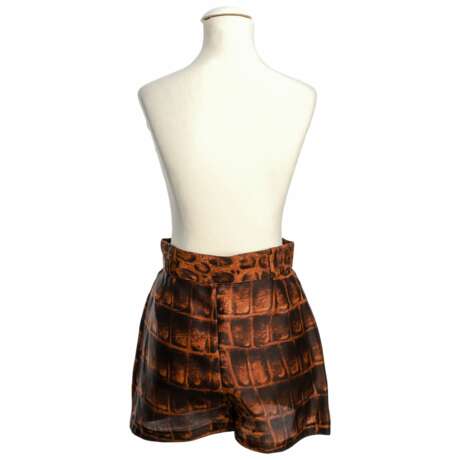 GIANNI VERSACE COUTURE VINTAGE Shorts, Gr. ca. 34. - photo 4