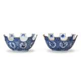 A PAIR OF CHINESE EXPORT PORCELAIN BLUE AND WHITE MONTIETHS - photo 2