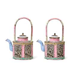 A PAIR OF CHINESE EXPORT 'CANTON ENAMEL' HEXAFOIL TEAPOTS AND COVERS