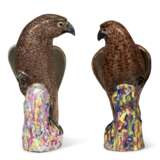 TWO CHINESE EXPORT PORCELAIN HAWKS - Foto 2