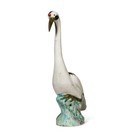A CHINESE EXPORT PORCELAIN MODEL OF A CRANE - photo 7