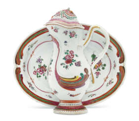 A CHINESE EXPORT PORCELAIN FAMILLE ROSE EWER, COVER AND BASIN