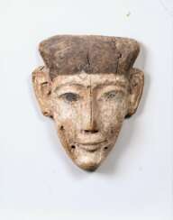 Ägyptische Sarkophag-Maske.