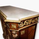Commode “Cabinet, period of Napoleon III.”, Palisander, France, XIX - photo 4