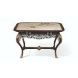 A FRENCH `JAPONISME` ORMOLU-MOUNTED PALISANDER CENTRE TABLE - Foto 1
