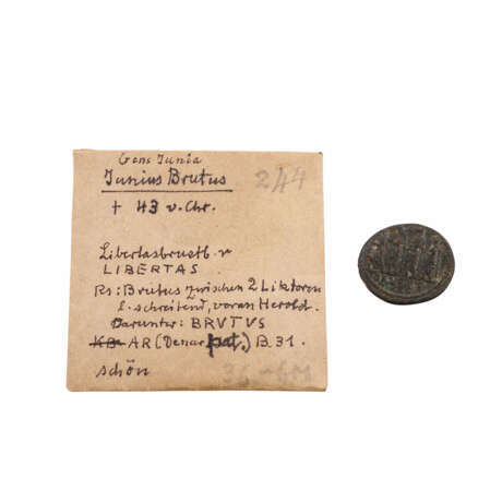 Röm. Republik / Antike - Denar 54 v. Chr., M. Iunius Brutus, - Foto 1
