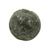 Röm. Republik / Aes grave - Sextans 275-270 n. Chr. / Rom, beidseitig Kopf eines Dioskuren mit Kappe r. und. l., 2 Wertpunkte, - photo 1