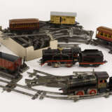 2 Loks, 2 Tender und 4 Wagen - photo 2