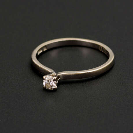 Ring mit Brillant - photo 2