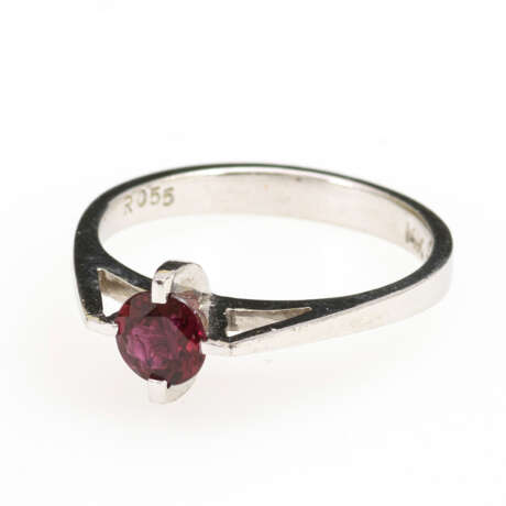 Ring mit Rubin - photo 1