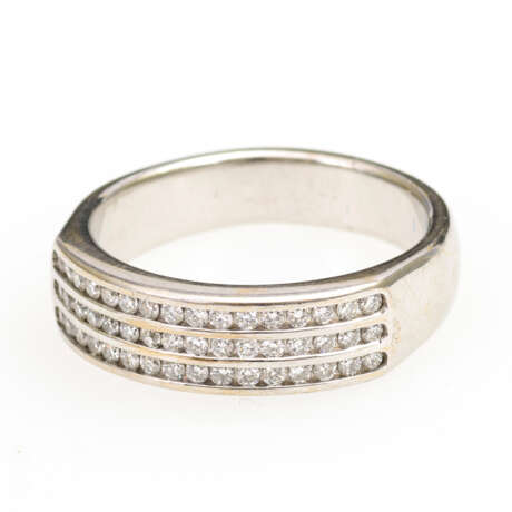 Ring mit Brillanten - photo 2