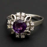 Ring mit Amethyst und Diamanten - Foto 1