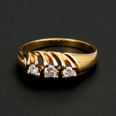 Ring mit Brillanten - photo 1