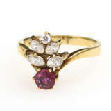 Ring mit Rubin, Brillant und Diamanten - фото 2