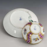 Barocke Tasse mit Blumenmalerei. Meissen. - photo 2