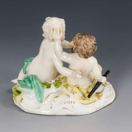 Amorettengruppe. Meissen. - photo 2