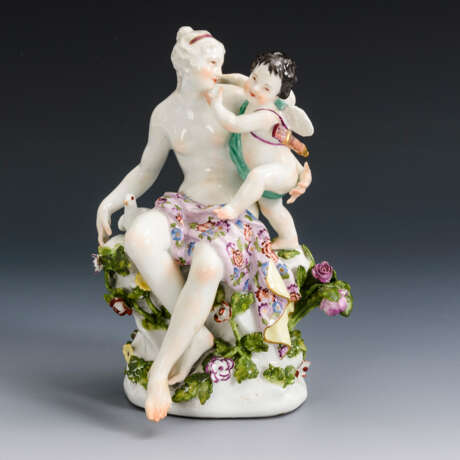 Venus uns Amor. Meissen. - photo 1