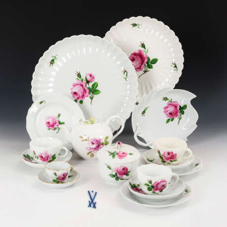 16 Teile "Rote Rose". Meissen. - photo 1