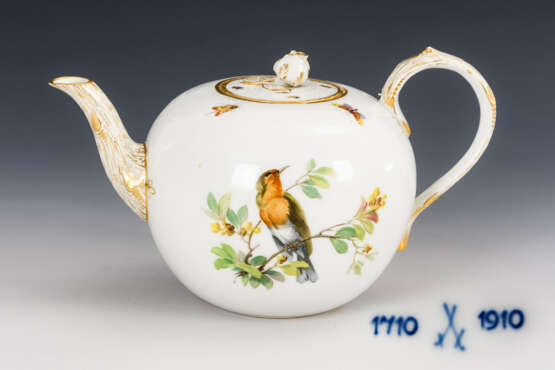 Teekanne mit Vogelmalerei. Meissen. - photo 1