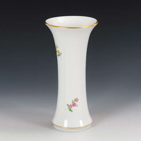 Vase mit Blumenmalerei. Meissen. - Foto 2